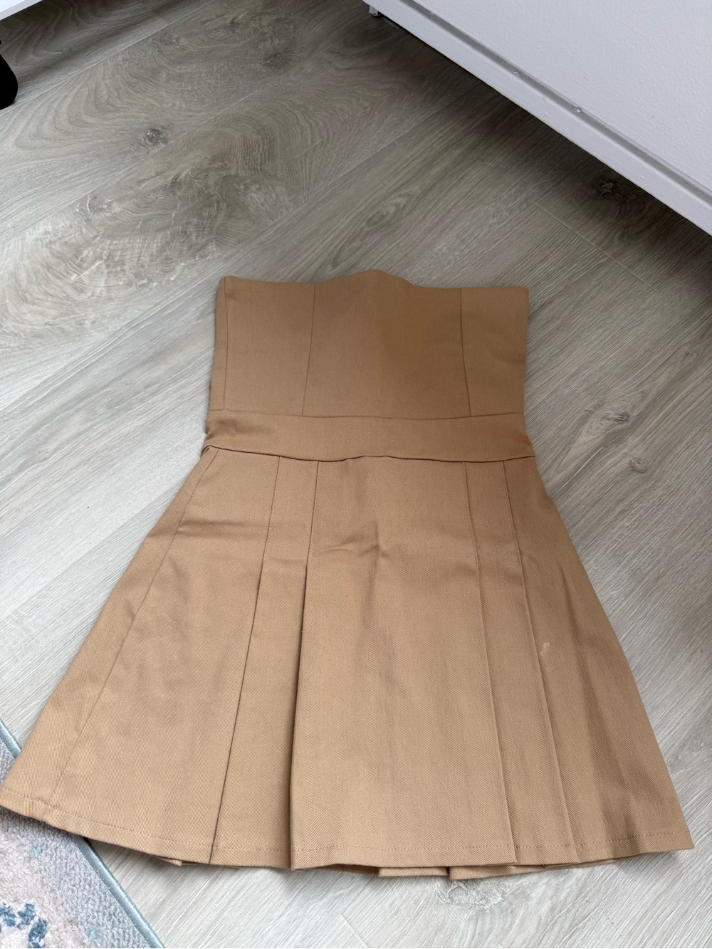OAK + FORT Camel Strapless Pleated Mini Dress